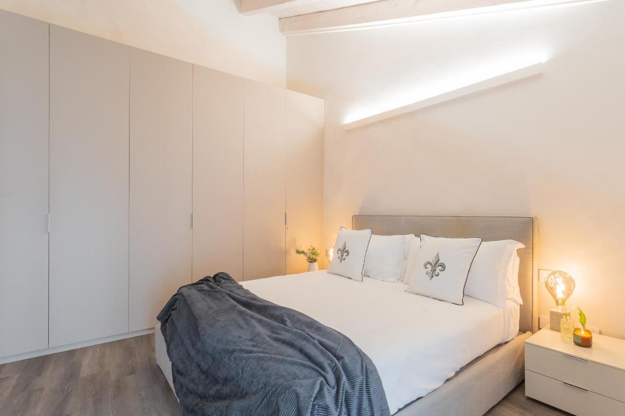 Muralto'S Nest By Rent All Como Exteriör bild