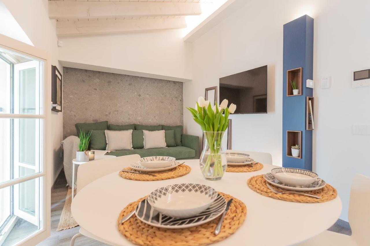 Muralto'S Nest By Rent All Como Exteriör bild