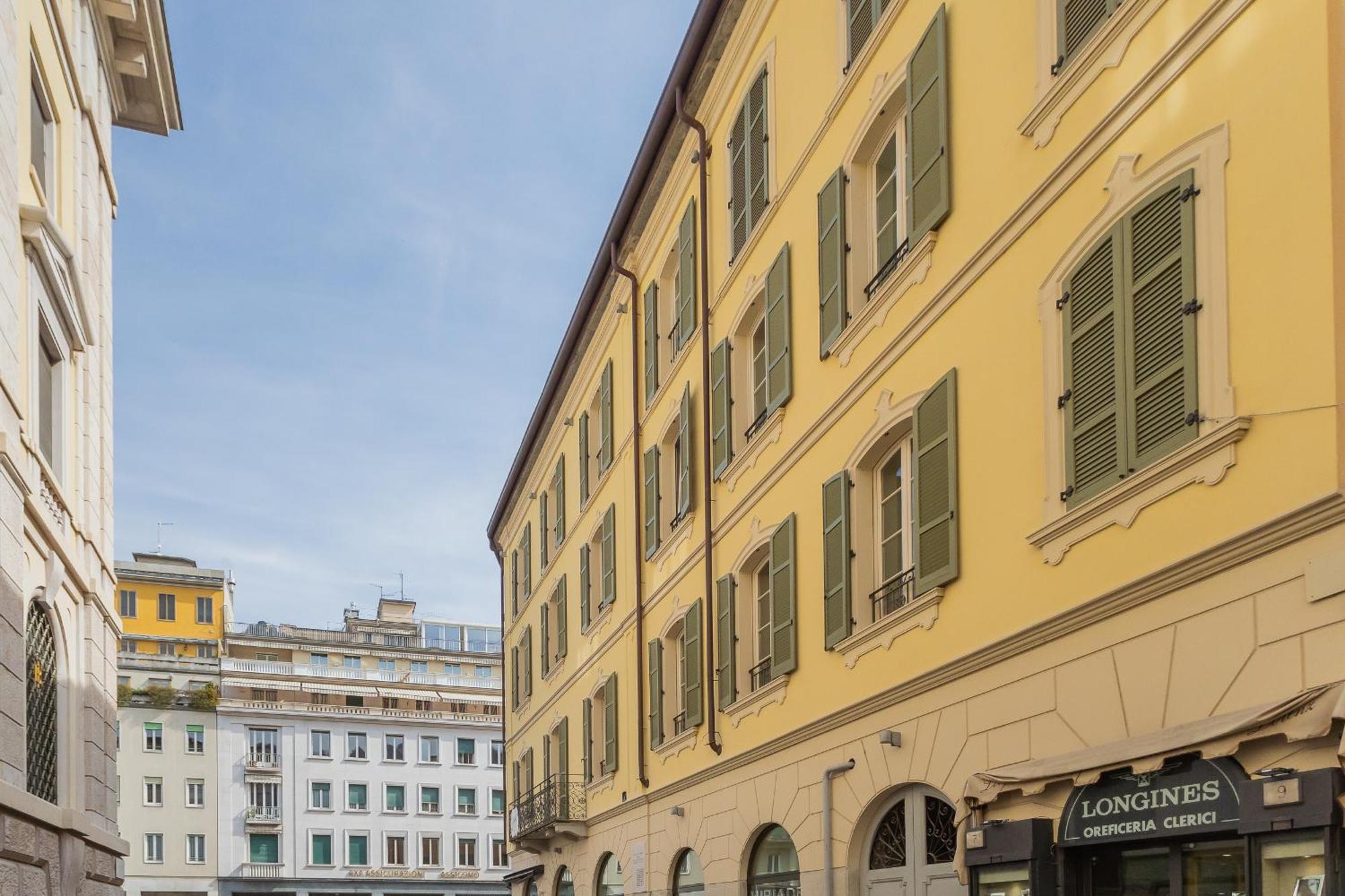 Muralto'S Nest By Rent All Como Exteriör bild