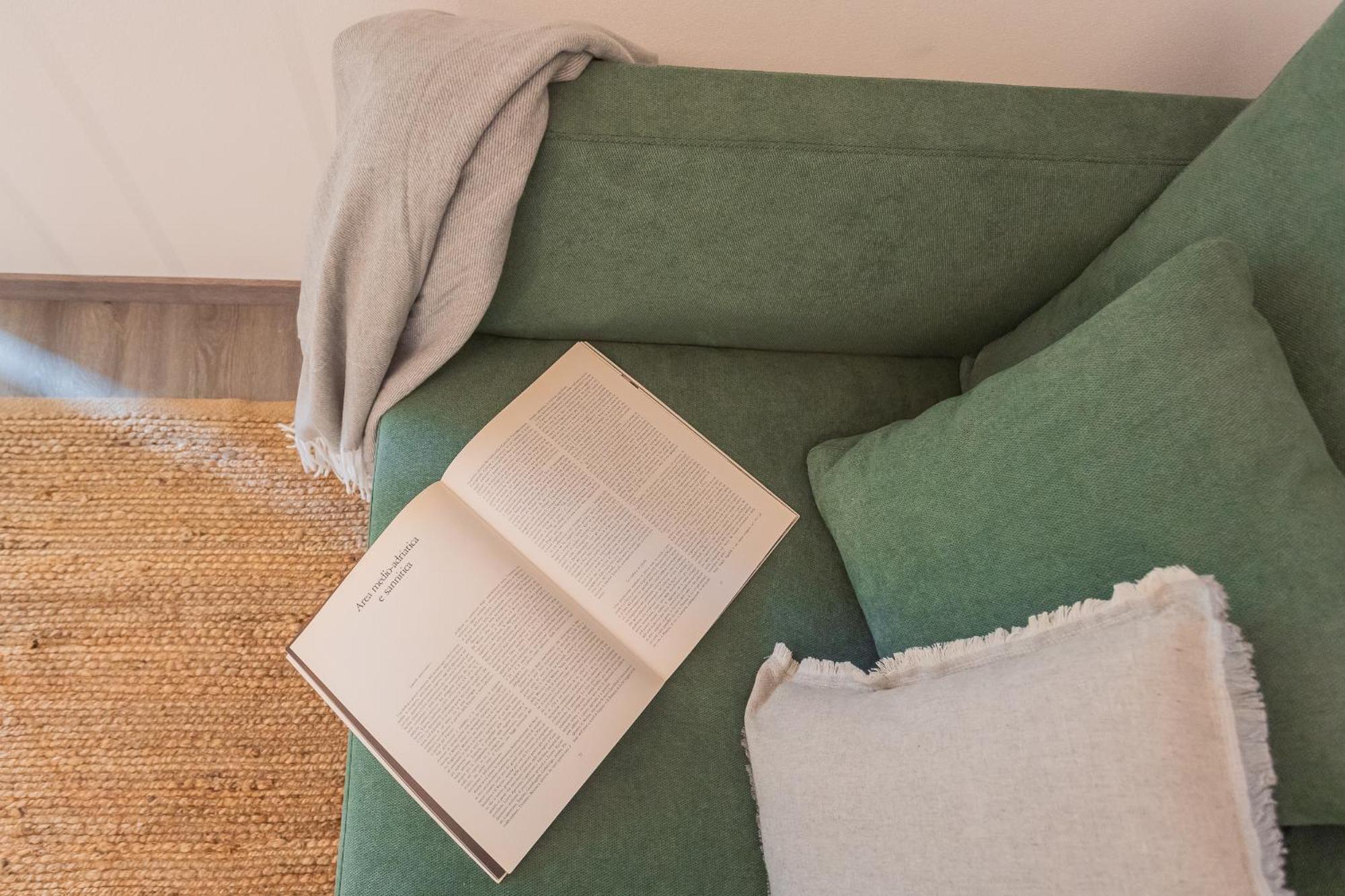Muralto'S Nest By Rent All Como Exteriör bild
