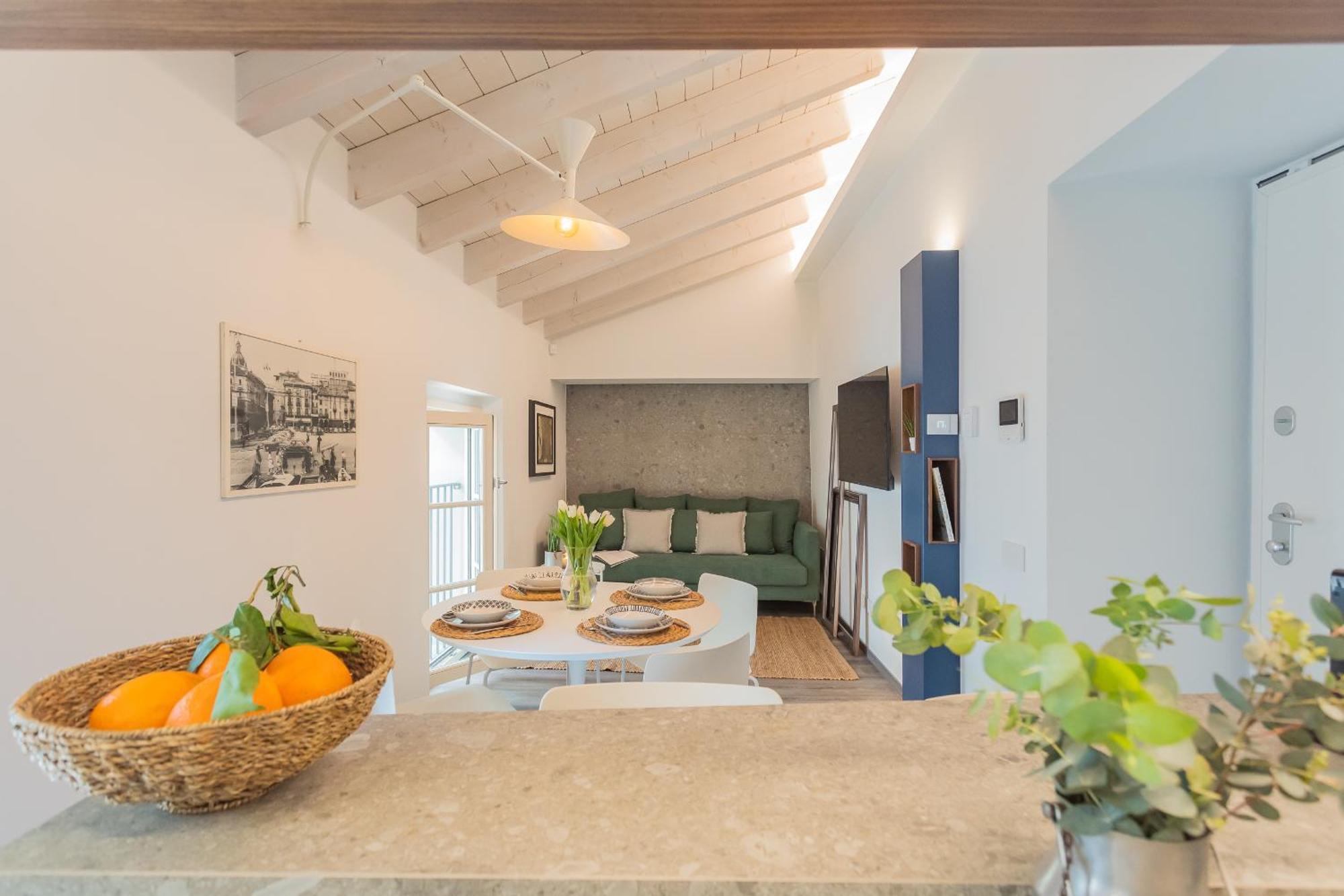 Muralto'S Nest By Rent All Como Exteriör bild