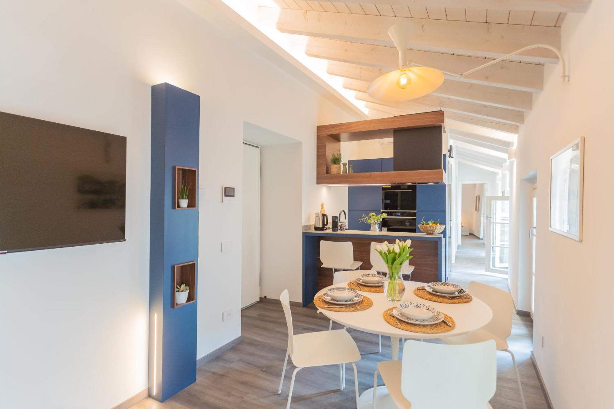 Muralto'S Nest By Rent All Como Exteriör bild