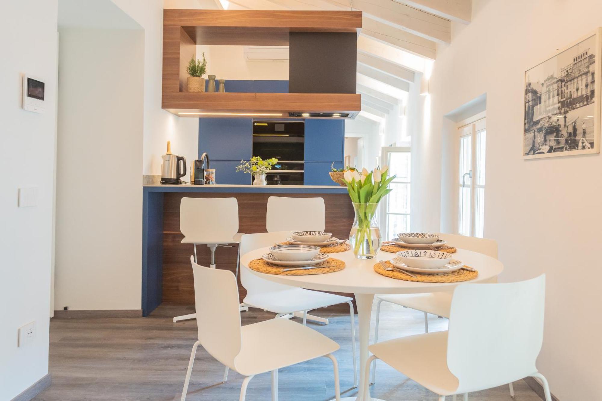Muralto'S Nest By Rent All Como Exteriör bild